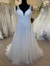 Ball Gown/Princess V-neck Tulle Sweep Train Wedding Dress With Appliques Lace #UKM00028402