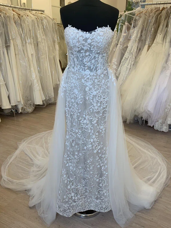 Trumpet/Mermaid Sweetheart Tulle Lace Court Train Wedding Dress With Ruched #UKM00028425