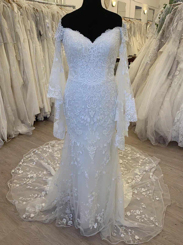 Trumpet/Mermaid Off-the-shoulder Tulle Court Train Wedding Dress With Appliques Lace #UKM00028479