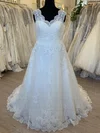 Ball Gown/Princess V-neck Tulle Sweep Train Wedding Dress With Appliques Lace #UKM00028527
