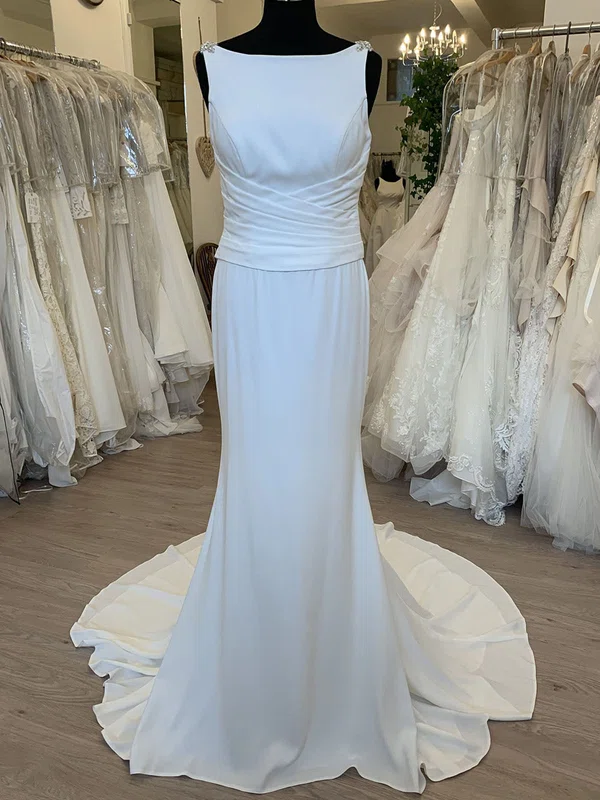 Trumpet/Mermaid Scoop Neck Chiffon Sweep Train Wedding Dress With Ruched #UKM00028572