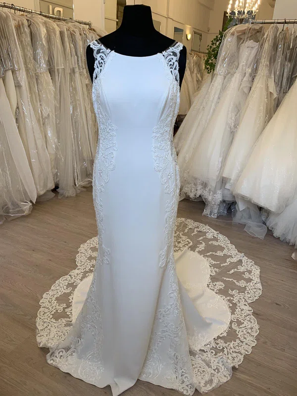 Sheath/Column Scoop Neck Stretch Crepe Court Train Wedding Dress With Appliques Lace #UKM00028729