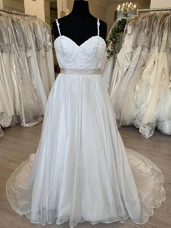 Ball Gown/Princess Sweetheart Organza Sweep Train Wedding Dress With Appliques Lace #UKM00028761