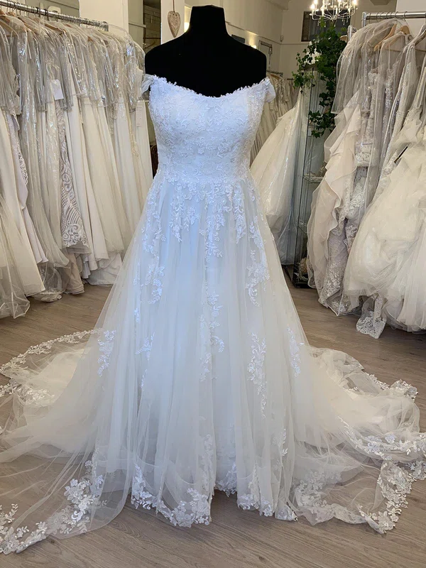 A-line Off-the-shoulder Tulle Sweep Train Wedding Dress With Appliques Lace #UKM00028776