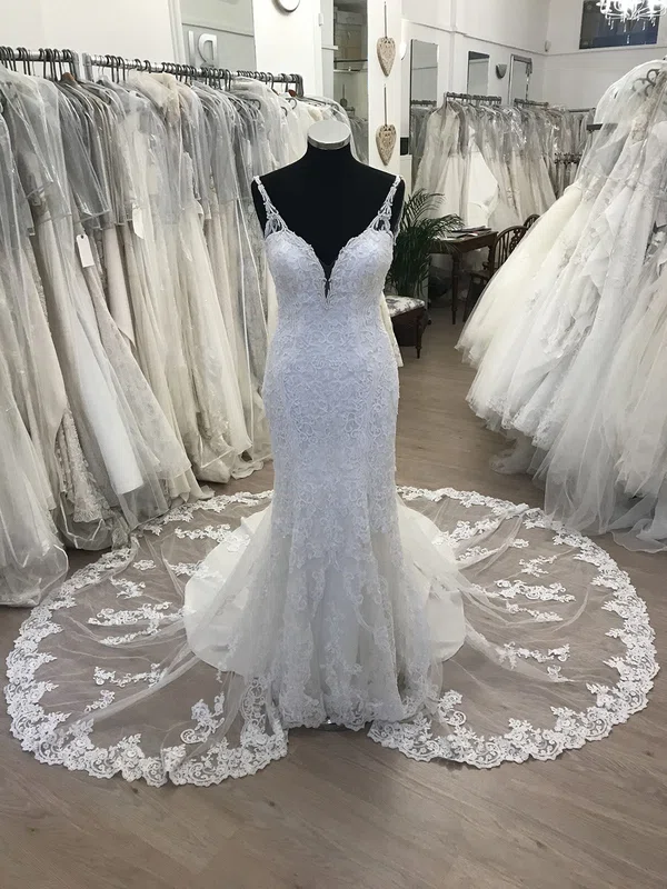 Trumpet/Mermaid V-neck Tulle Lace Court Train Wedding Dress With Pearl Detailing #UKM00028812