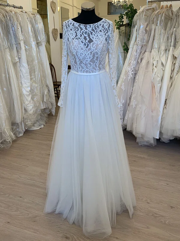 Ball Gown/Princess Illusion Tulle Lace Floor-length Wedding Dress #UKM00028846