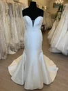 Trumpet/Mermaid Sweetheart Satin Sweep Train Wedding Dress With Appliques Lace #UKM00028869