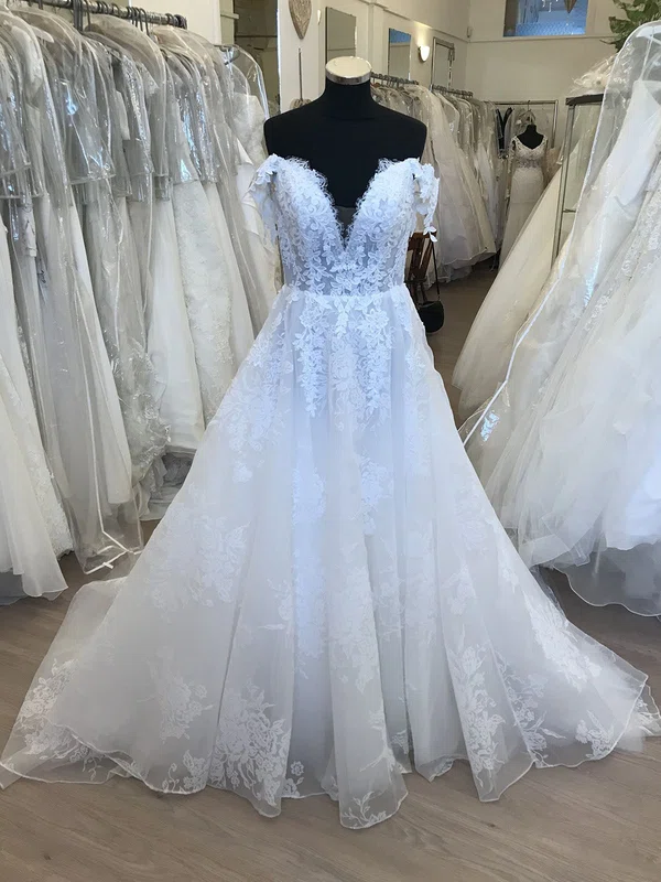 Ball Gown/Princess Off-the-shoulder Organza Court Train Wedding Dress With Appliques Lace #UKM00028888