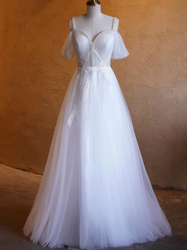 Ball Gown V-neck Floor-length Tulle Prom Dresses With Appliques #UKM020124196