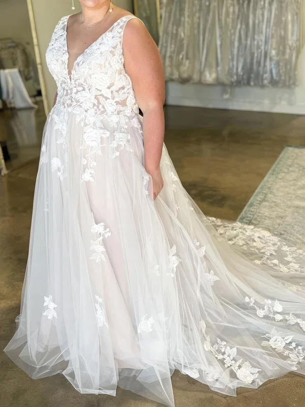 Ball Gown/Princess V-neck Tulle Sweep Train Wedding Dresses With Ruched #UKM00028991
