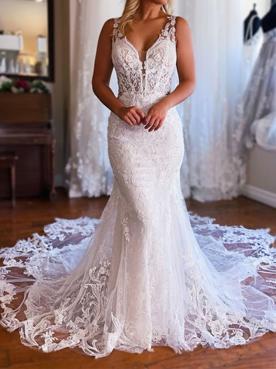 Trumpet/Mermaid V-neck Lace Court Train Wedding Dresses With Appliques Lace #UKM00029015