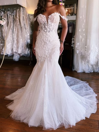 Trumpet/Mermaid Off-the-shoulder Glitter Sweep Train Wedding Dresses With Appliques Lace #UKM00029078