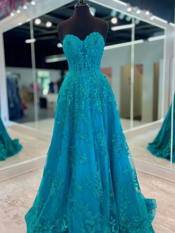 Ball Gown Strapless Lace Tulle Prom Dresses With Appliques #UKM020125138