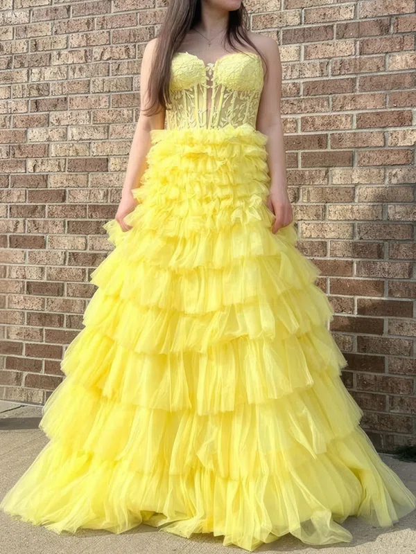 Ball Gown Strapless Tulle Ruffle Tiered Prom Dresses With Appliques #UKM020126026