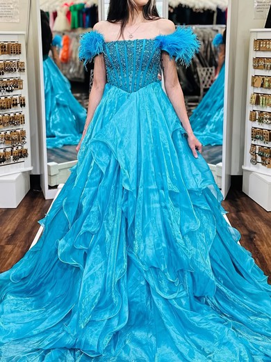 Ball Gown Off-the-shoulder Tulle Tiered Prom Dresses With Feather #UKM020126217