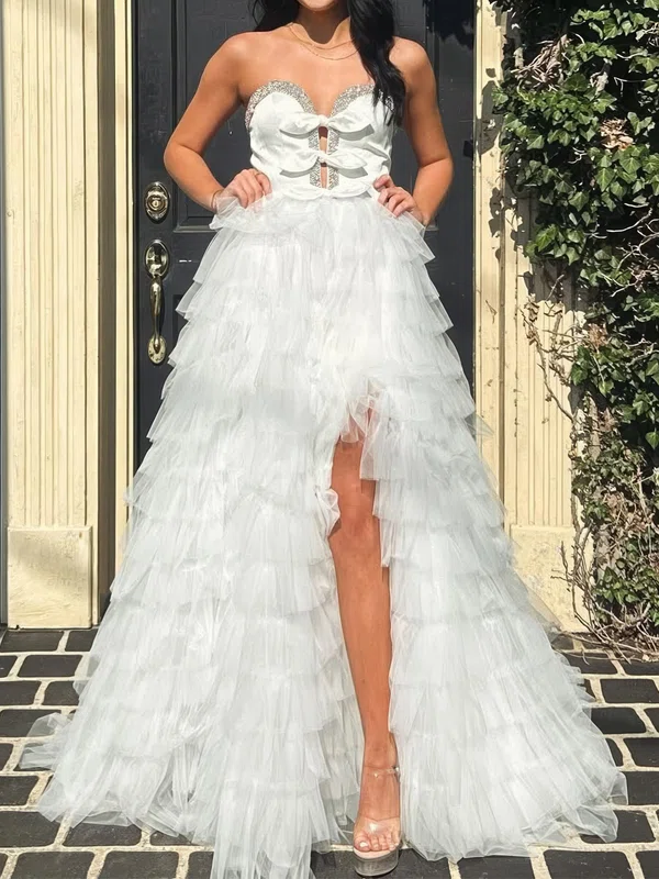 Ball Gown Strapless Tulle Tiered Prom Dresses With Beading #UKM020126225