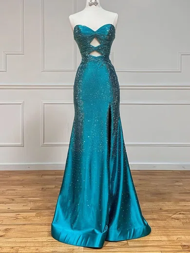 Sheath/Column Strapless Satin Cut Out Beaded Prom Dresses #UKM020126245