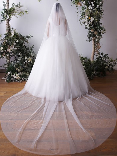 Chapel Bridal Veils One-tier Cut Edge #UKM03010273