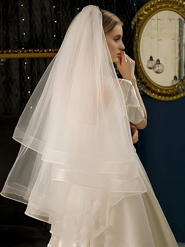 Elbow Bridal Veils Two-tier Ribbon Edge #UKM03010308