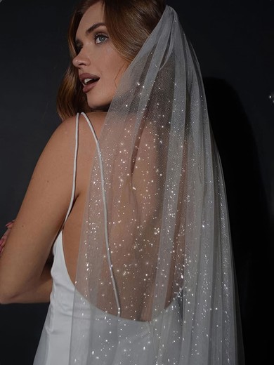 Elbow Bridal Veils One-tier Cut Edge #UKM03010321