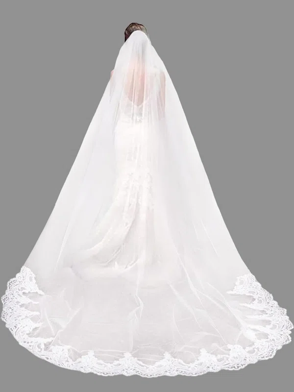 Cathedral Bridal Veils One-tier Lace Applique Edge #UKM03010326