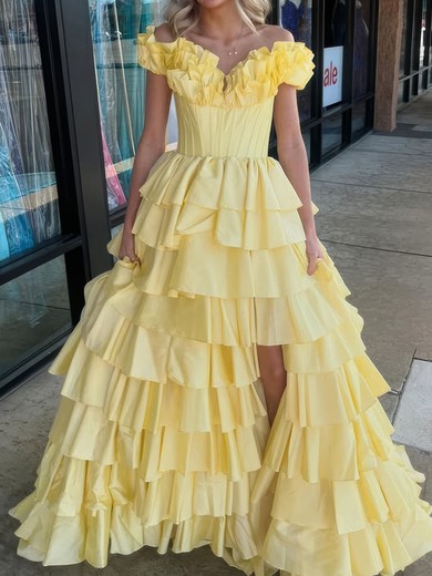 Ball Gown Off-the-shoulder Taffeta Ruffle Tiered Prom Dresses #UKM020126428