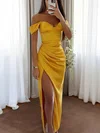 Fitted Off-the-shoulder Satin Prom Dresses with Ruched #UKM020126514