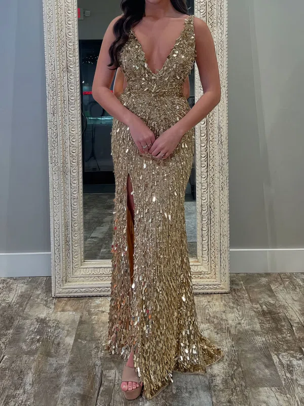 Sheath/Column V-neck Backless Sparkly Sequin Prom Dresses #UKM020127079