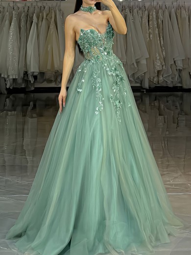 Ball Gown Strapless Tulle Prom Dresses With Appliques #UKM020127638